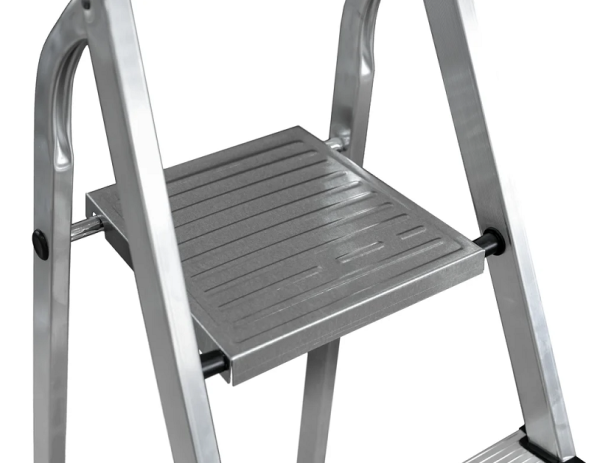 Стремянка алюминиевая 7 ступенчатая УФУК, 111107